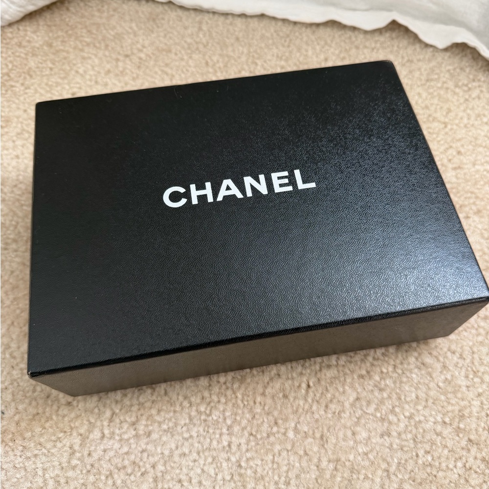 LAST CALL! Chanel Fuchsia Quilted Wallet on Chain Crossbody Bag - Picture 13 of 13